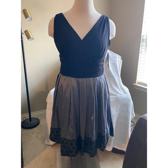 S.L. Fashions Dresses & Skirts - S.L. FASHIONS Sleeveless Black Evening Dress - Size 18W (NWT)